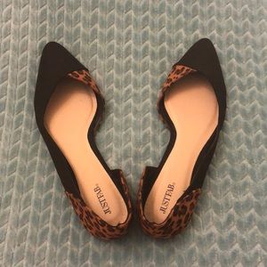 Lightly worn pointed toe flats